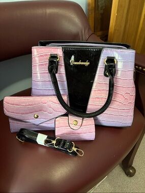 Danbaoly Patent Leather 3-Piece Handbag Set